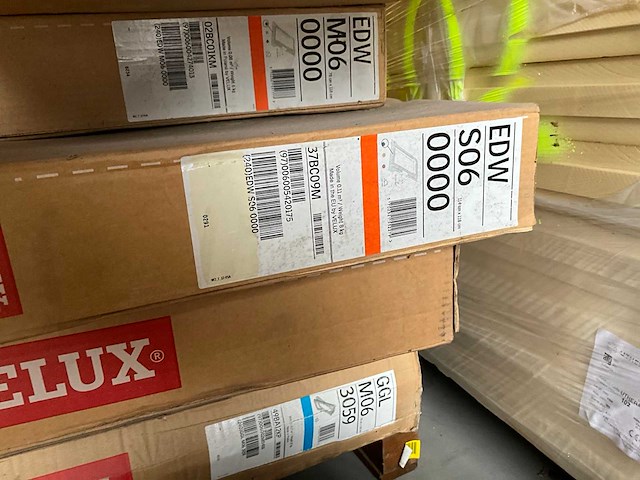 Velux dakraam materiaal - afbeelding 10 van  12