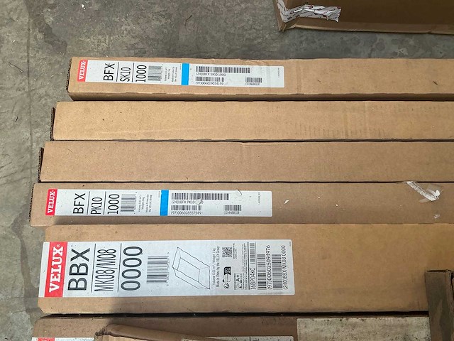 Velux dakraamonderdelen (31x) - afbeelding 2 van  2