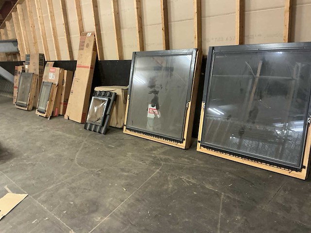 Velux partij dakramen (12x) - afbeelding 1 van  18