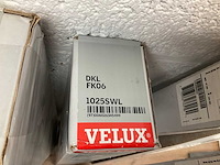 Velux screens en raamdecoratie (8x) - afbeelding 5 van  7