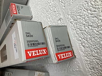 Velux screens en raamdecoratie (8x) - afbeelding 6 van  7