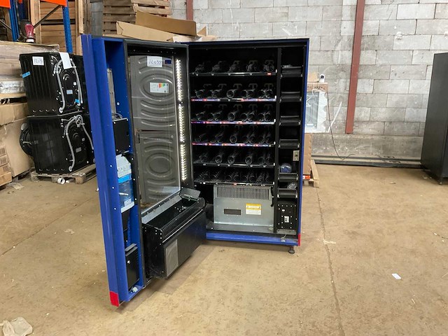 Vending machine haribo maoam verkoopautomaat - afbeelding 22 van  23
