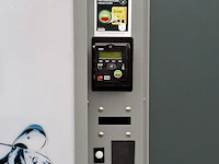 Vendingmachine / frisdrankautomaat met pinbetaling - afbeelding 4 van  9
