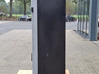 Vendingmachine / frisdrankautomaat met pinbetaling - afbeelding 8 van  9