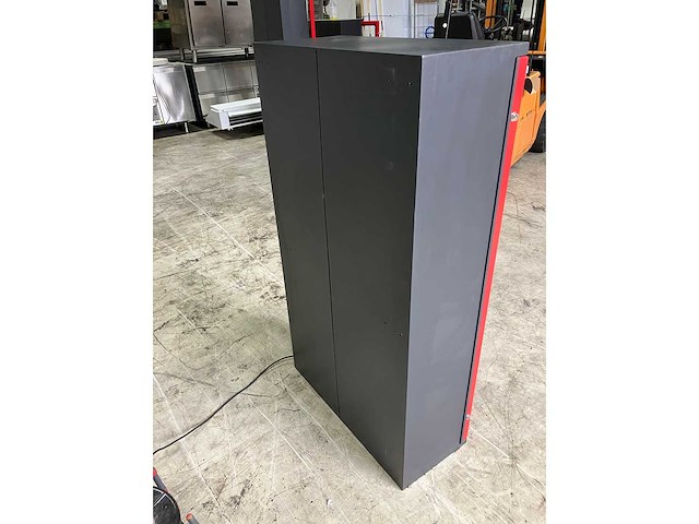 Vendingmachine - afbeelding 3 van  3