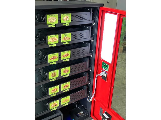 Vendingmachine - afbeelding 3 van  4