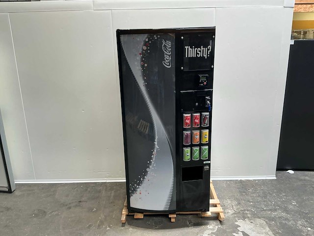 Vendo 544 frisdrank verkoopautomaat - afbeelding 2 van  7