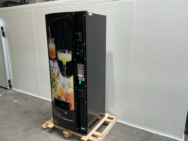 Vendo sve 189 frisdrank verkoopautomaat - afbeelding 1 van  8