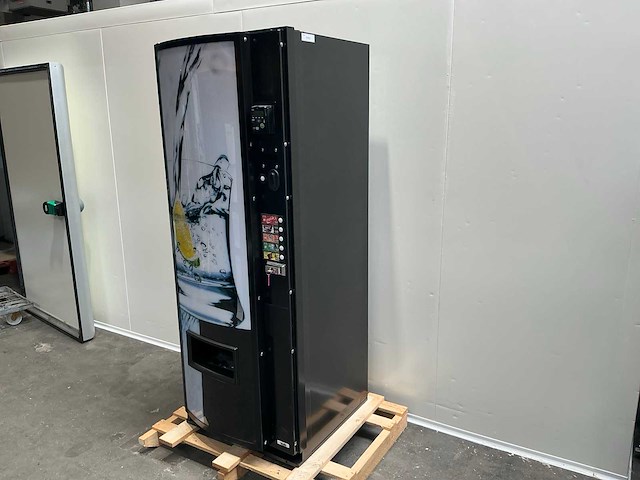 Vendo sve 189 frisdrank verkoopautomaat - afbeelding 1 van  7