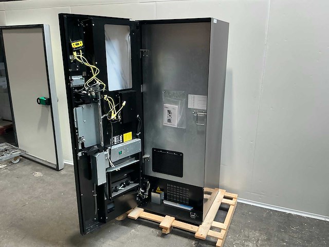 Vendo sve 189 frisdrank verkoopautomaat - afbeelding 4 van  7