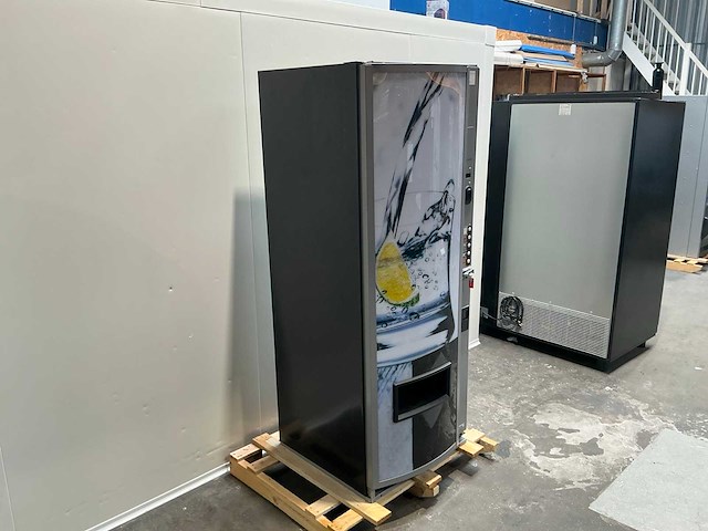 Vendo sve 189 frisdrank verkoopautomaat - afbeelding 2 van  5