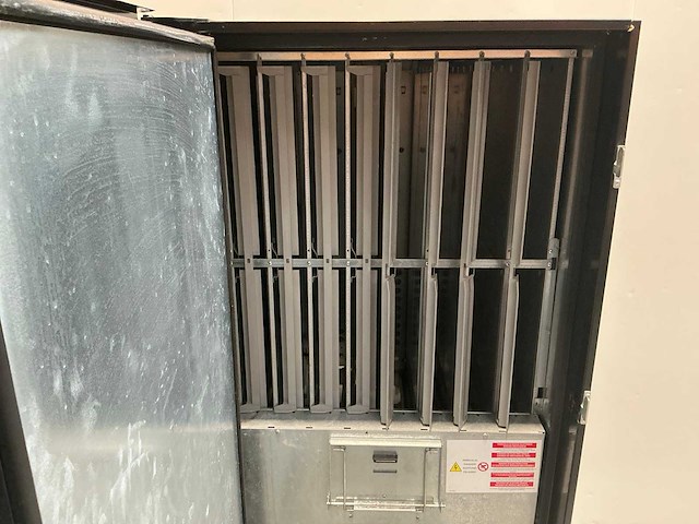 Vendo sve 550 frisdrank verkoopautomaat - afbeelding 5 van  8