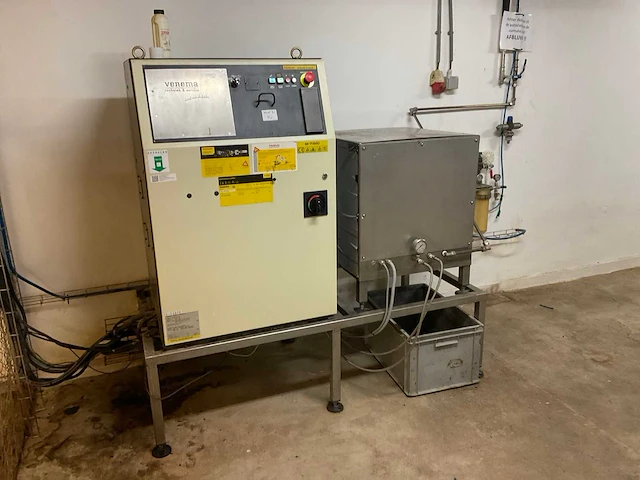 Venema - decojet - watersnij robot (c) - afbeelding 7 van  17
