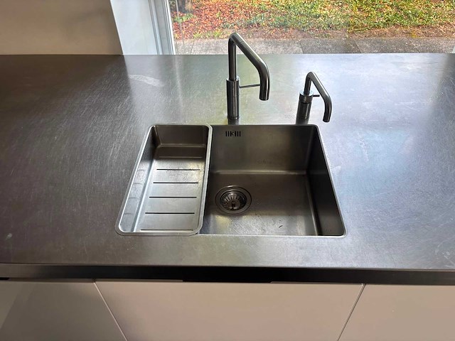 Veneta cucine - keuken met falmec / siemens apparatuur - afbeelding 16 van  27