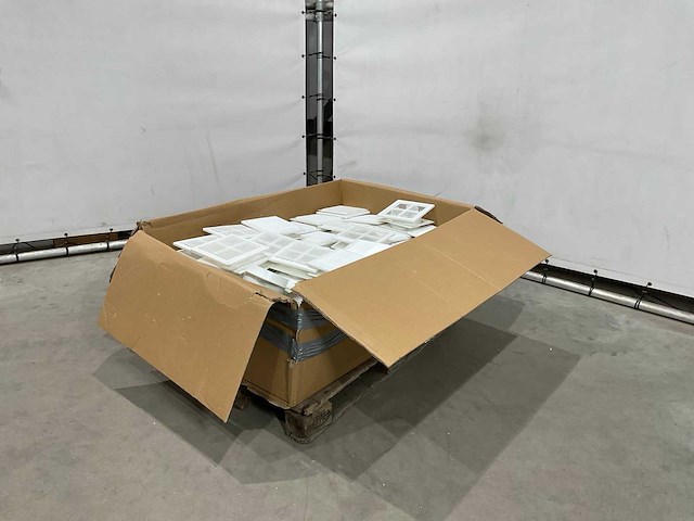 Ventilatie materiaal - afbeelding 1 van  6