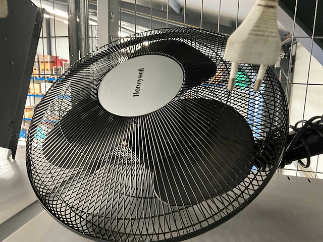 Ventilator (2x) - afbeelding 2 van  3