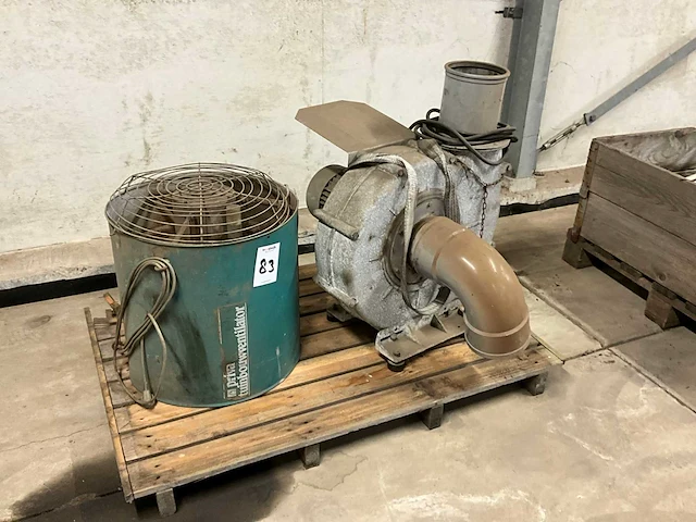 Ventilator (2x) - afbeelding 1 van  4
