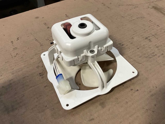 Ventilator (4x) - afbeelding 2 van  5