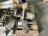 Ventilator en koelwaterpomp - afbeelding 4 van  6