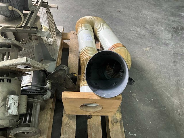 Ventilator en koelwaterpomp - afbeelding 6 van  6