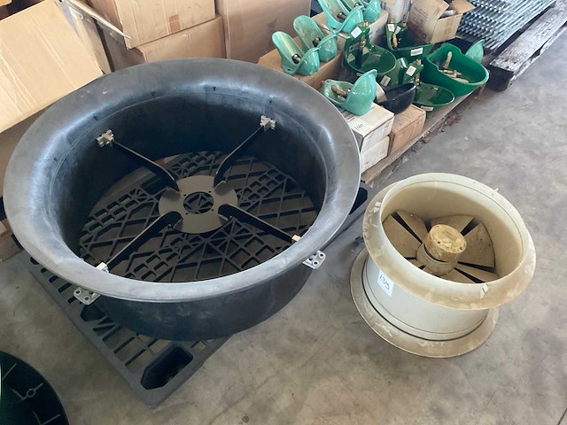 Ventilator en ventilator-instroomring - afbeelding 1 van  2