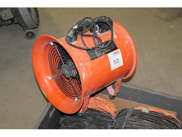 Ventilator maxblast dustextractor 250 mm met twee flexibele slangen. - afbeelding 2 van  3