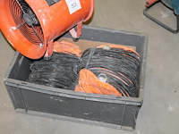 Ventilator maxblast dustextractor 250 mm met twee flexibele slangen. - afbeelding 3 van  3