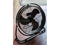 Ventilator - afbeelding 2 van  4