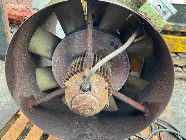 Ventilator - afbeelding 5 van  6