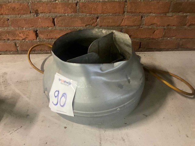 Ventilator - afbeelding 1 van  3