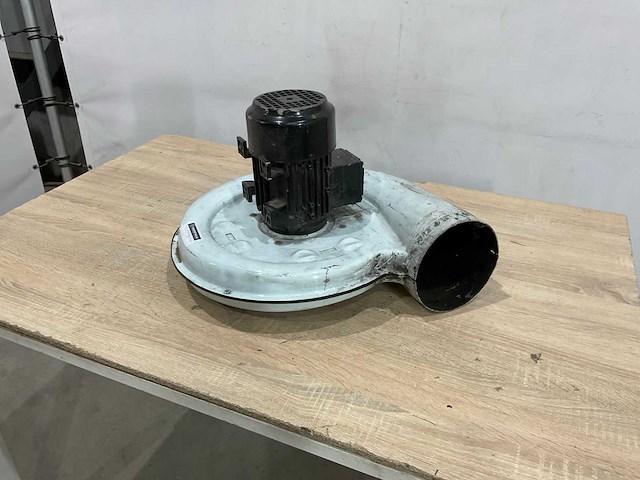 Ventilator - afbeelding 1 van  5