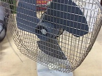 Ventilator - afbeelding 1 van  2