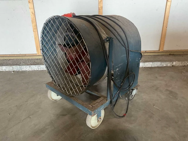 Ventilator - afbeelding 1 van  4