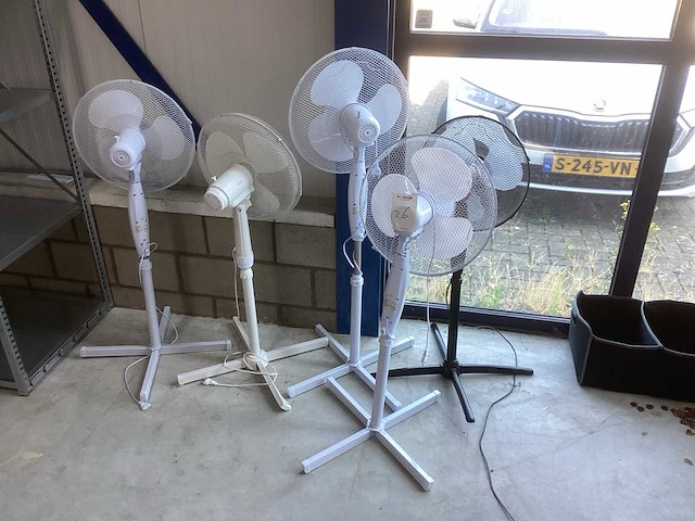 Ventilatoren (5x) - afbeelding 1 van  3