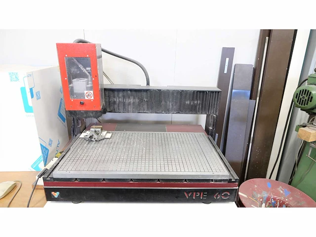Venture - jpe60 - graveermachine - afbeelding 3 van  3