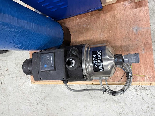 Veolia - 2010 - midi ro 10-750-ep - osmose installatie - afbeelding 10 van  10