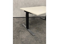 Vepa - elektrisch zit-sta bureau 140x80 - afbeelding 1 van  5