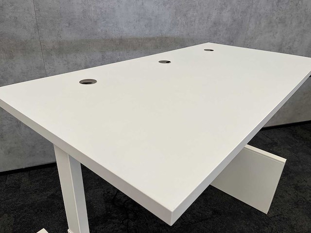 Vepa - elektrisch zit-sta bureau 160x80 - afbeelding 1 van  3