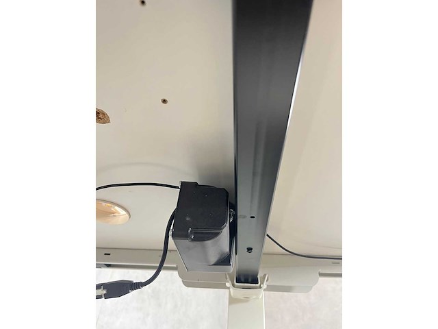 Vepa - elektrisch zit/ sta bureau 180x90 - afbeelding 10 van  13