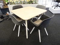 Vepa - tafel met 4 stoelen - afbeelding 1 van  4