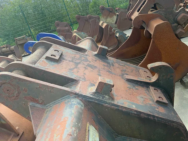 Verachter hy1525mm grondbak - afbeelding 4 van  8