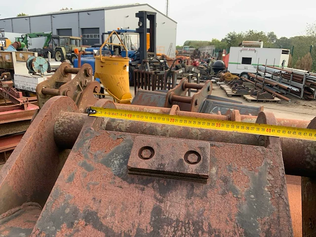 Verachter hy1525mm grondbak - afbeelding 8 van  8