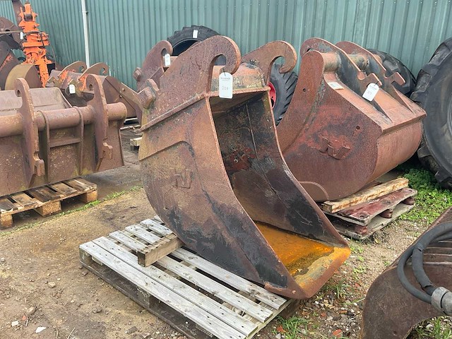 Verachtert ca30 graafbak “cw30” - afbeelding 1 van  5