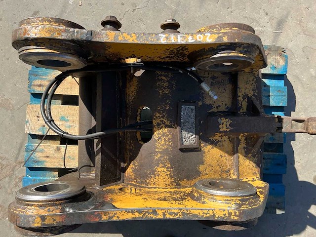 Verachtert cw45s hydraulische snelwissel – ø90 mm – cat 325d/329d/329e/329f/330f - afbeelding 3 van  21