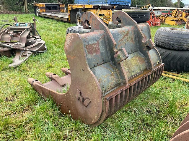 Verachtert graafbak, “cw30” - afbeelding 2 van  5