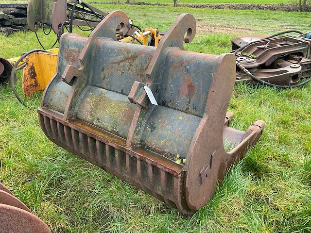 Verachtert graafbak, “cw30” - afbeelding 3 van  5