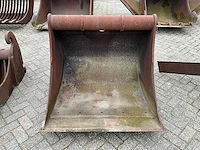 Verachtert graafbak - afbeelding 2 van  4