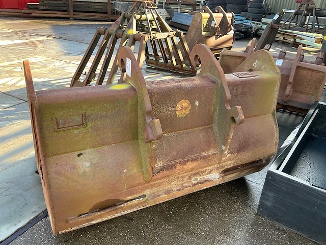 Verachtert grondbak cw40 - afbeelding 4 van  8