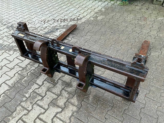 Verachtert palletvork - afbeelding 6 van  6