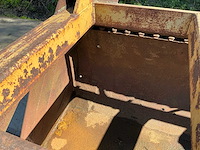 Verachtert pelikaanbak volvo ophanging - afbeelding 6 van  6